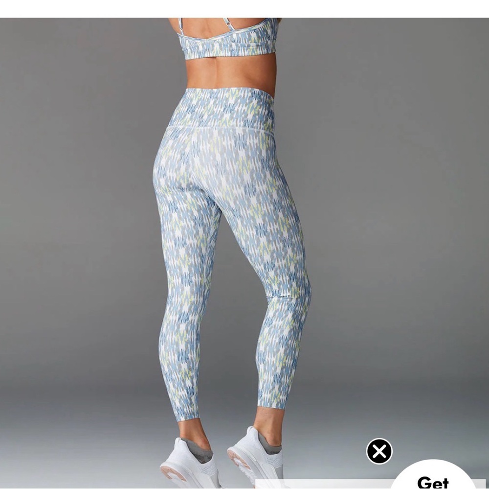 TAVI - High Waisted 7/8 Tight/Legging - Sky Ikat (blue/white w/accent) - NWT - Picture 3 of 5